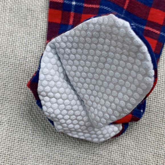 MAX & OLIVIA Baby Boys Gripper Soles Easy Opening Front Zipper Onesie Size 18M - Picture 7 of 9